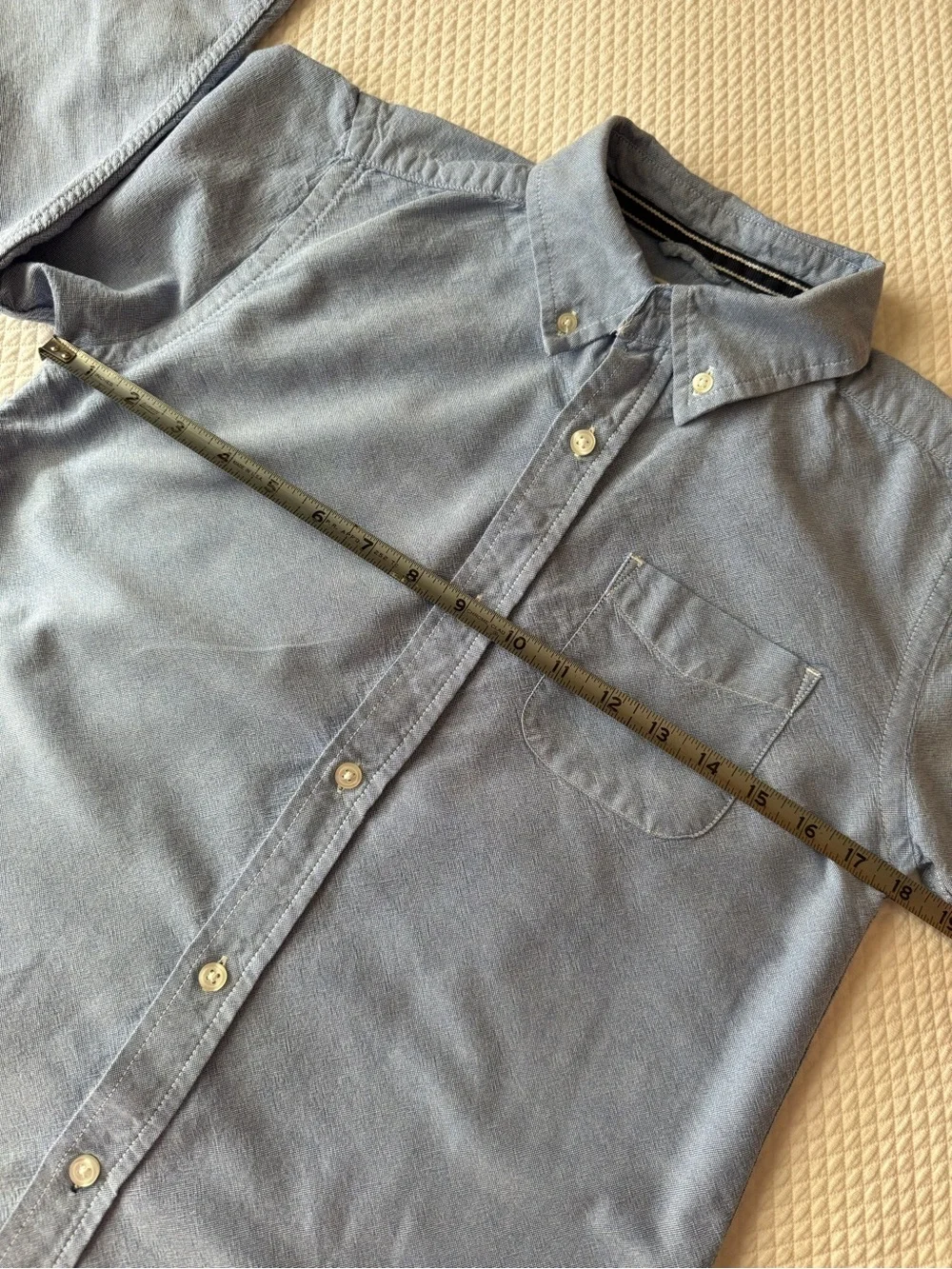 The Children’s Place Blue Oxford Button Down Shirt Boys Size L 10/12